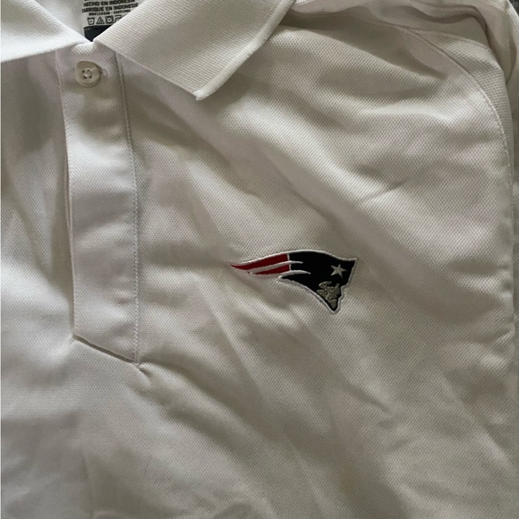 Reebok’s New England Patriots polo shirt - Picture 2 of 9